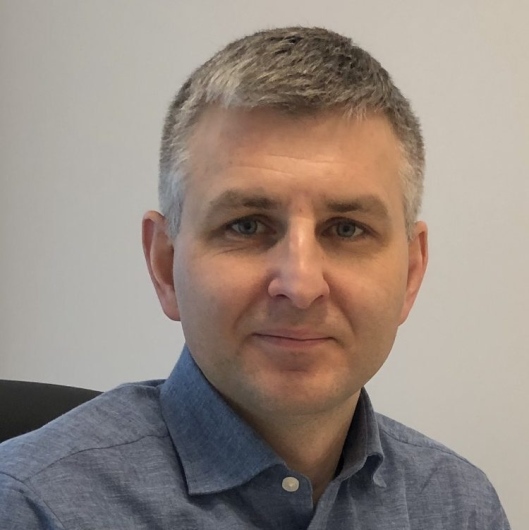 dr n. med. Dominik Majewski